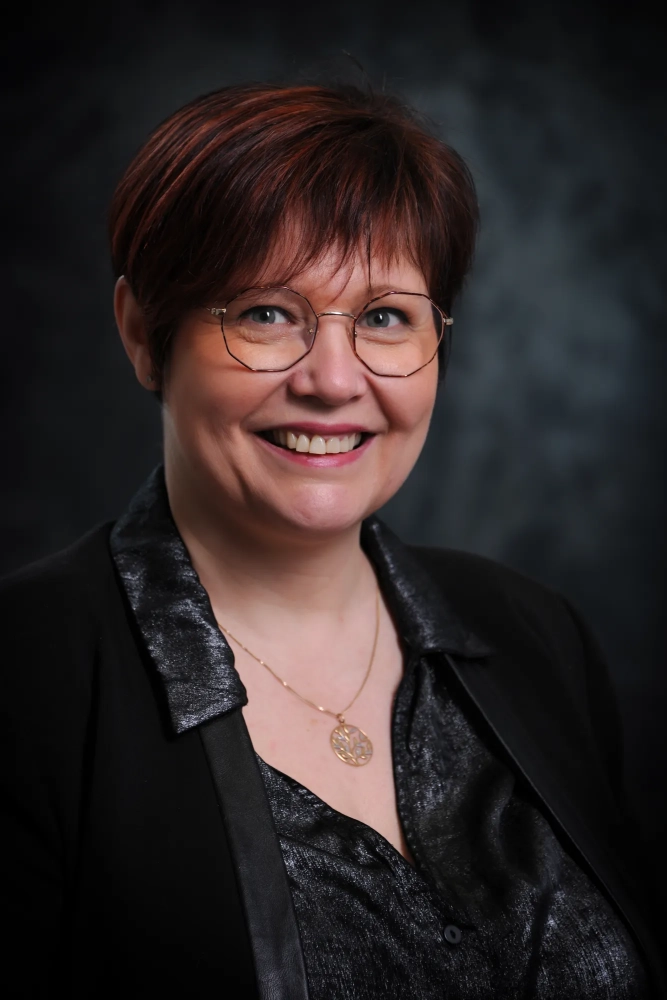 Photo de Ma&icirc;tre S&eacute;verine DEBOURG